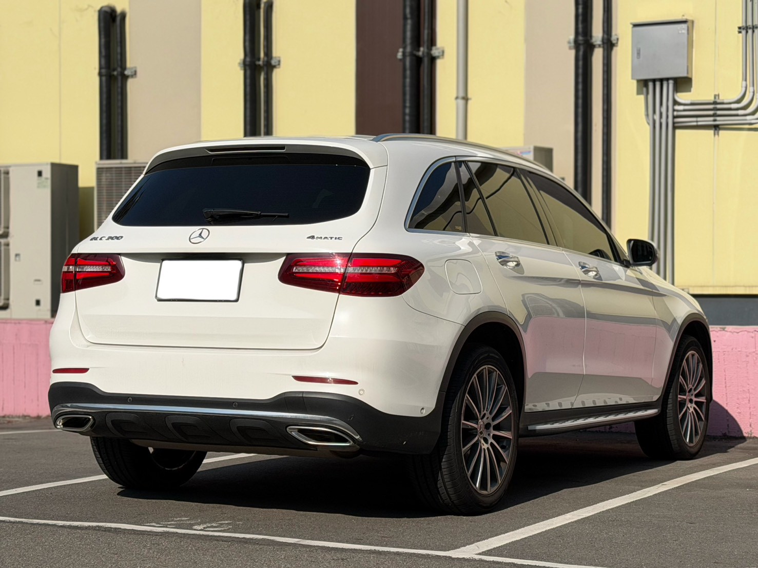 2018年 Benz GLC300 AMG 有23P 電話0972-962-659  第2張相片