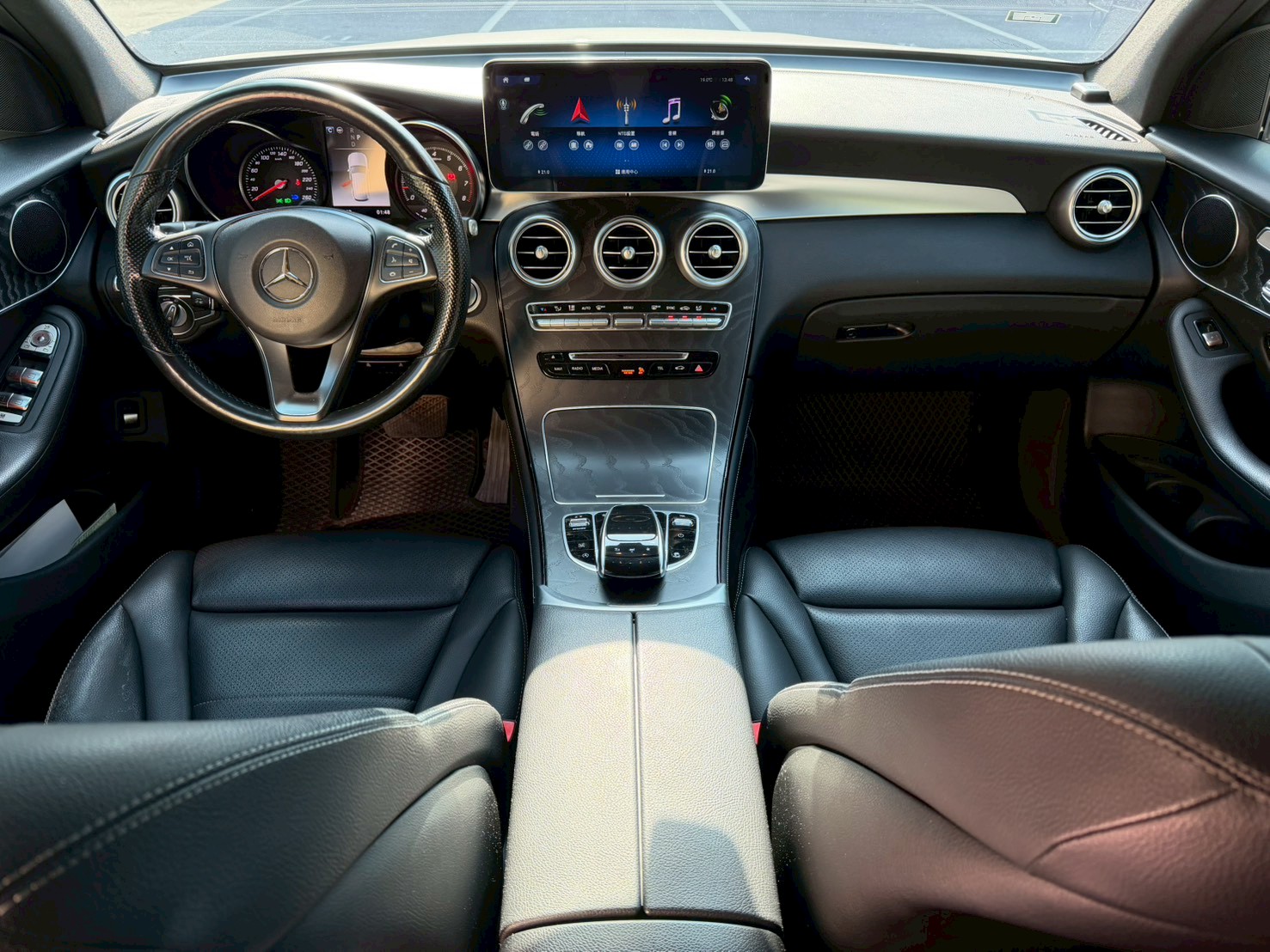 2018年 Benz GLC300 AMG 有23P 電話0972-962-659  第6張相片