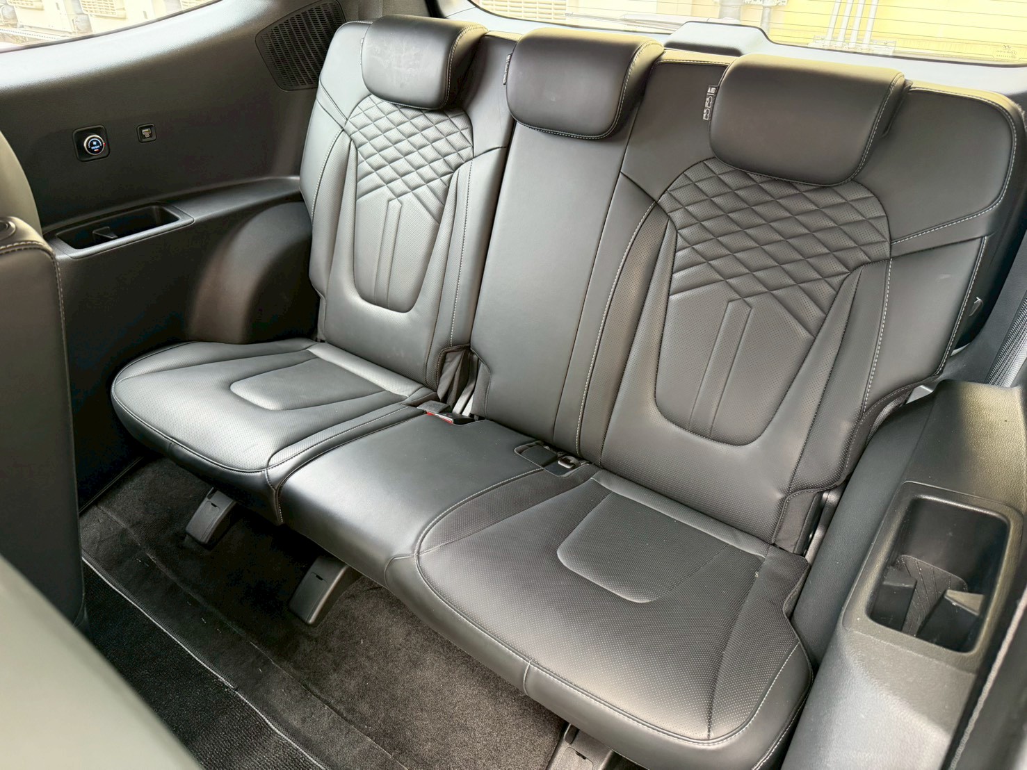 2024年 現代 Custin GLT-B 里程1萬3 電話：0972-962-659  第5張相片