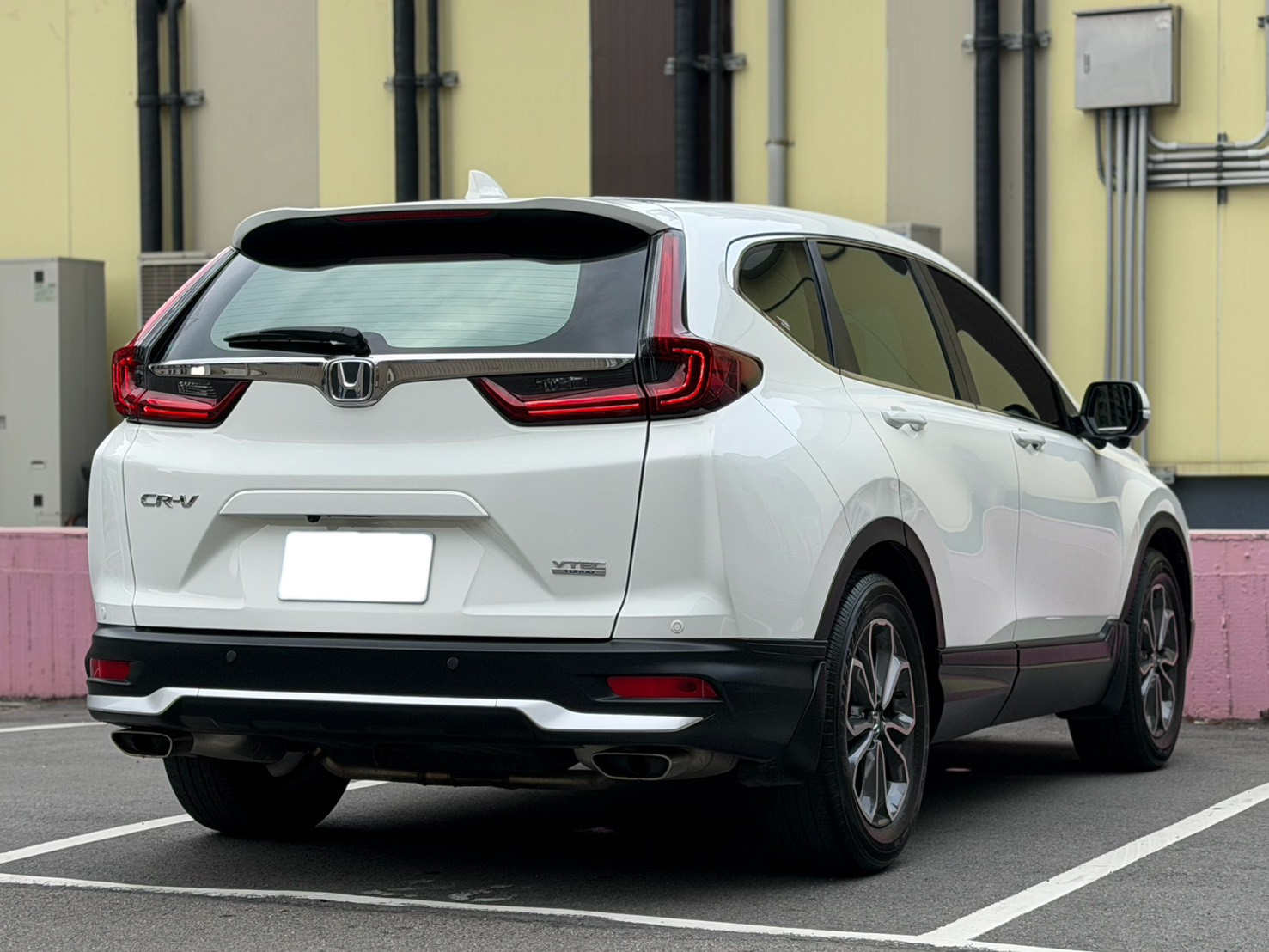 2023年 Honda CRV VTIS 里程3萬4 電話：0972-962-659  第2張相片