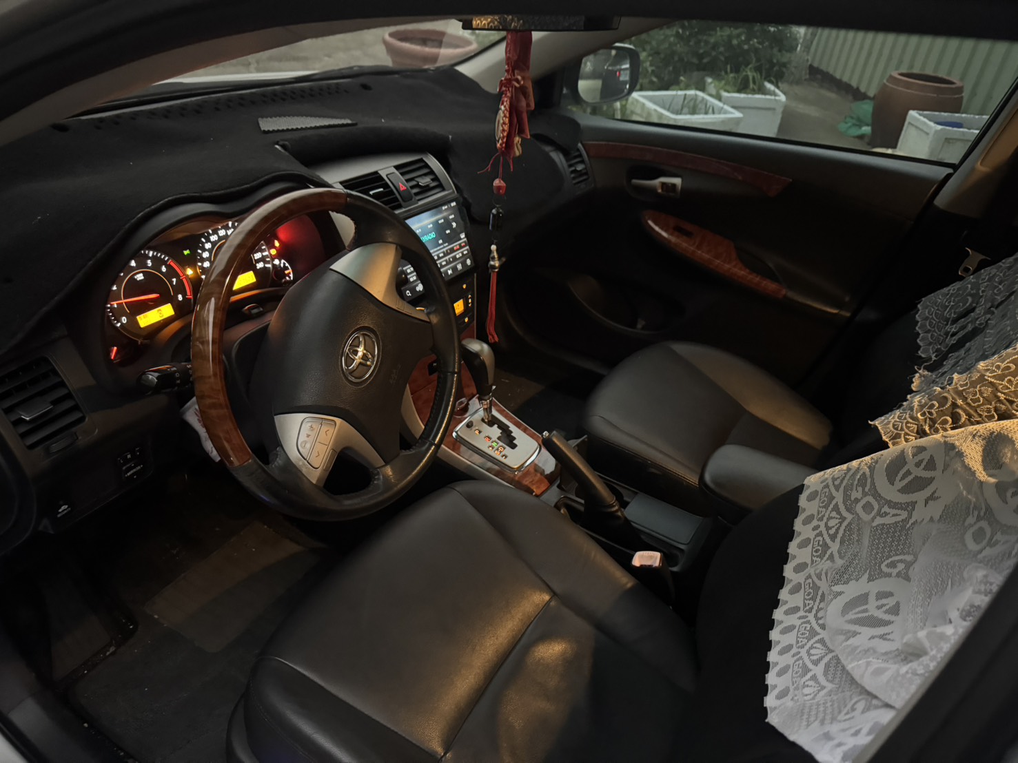 2009 altis 銀色 跑12萬  第3張相片