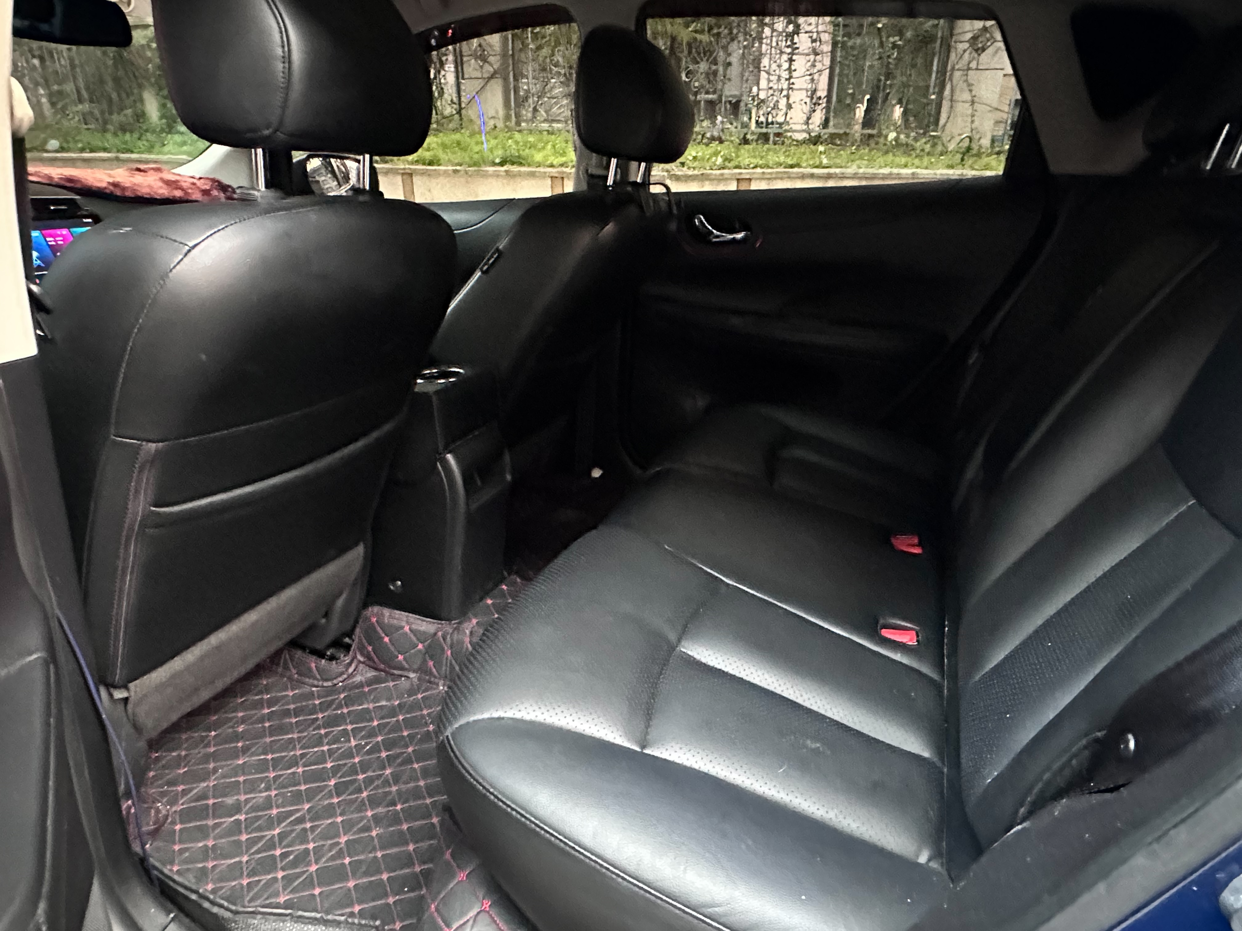 2014 TIIDA 跑13萬 賴:k9666777  第4張相片