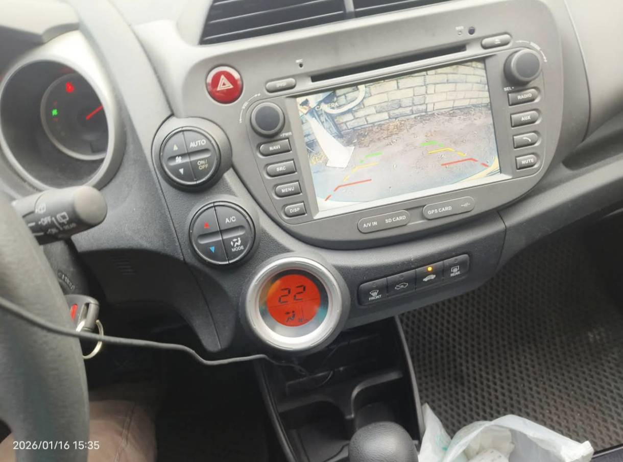 自售 2012 Honda Fit 1.5 VTi-S   第5張相片