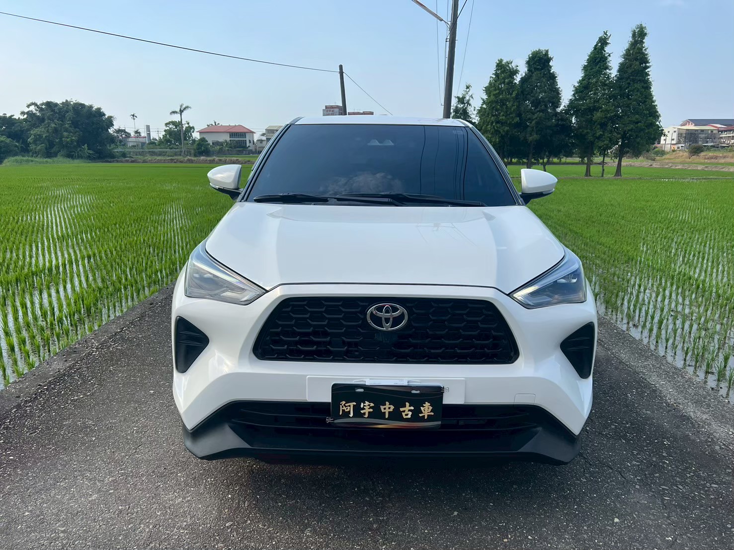 2024年TOYOTA  Yaris Cross 酷動環景版 原版實跑1萬6   第1張相片