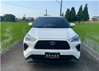 2024年TOYOTA  Yaris Cross 酷動環景版 原版實跑1萬6   第1張縮圖