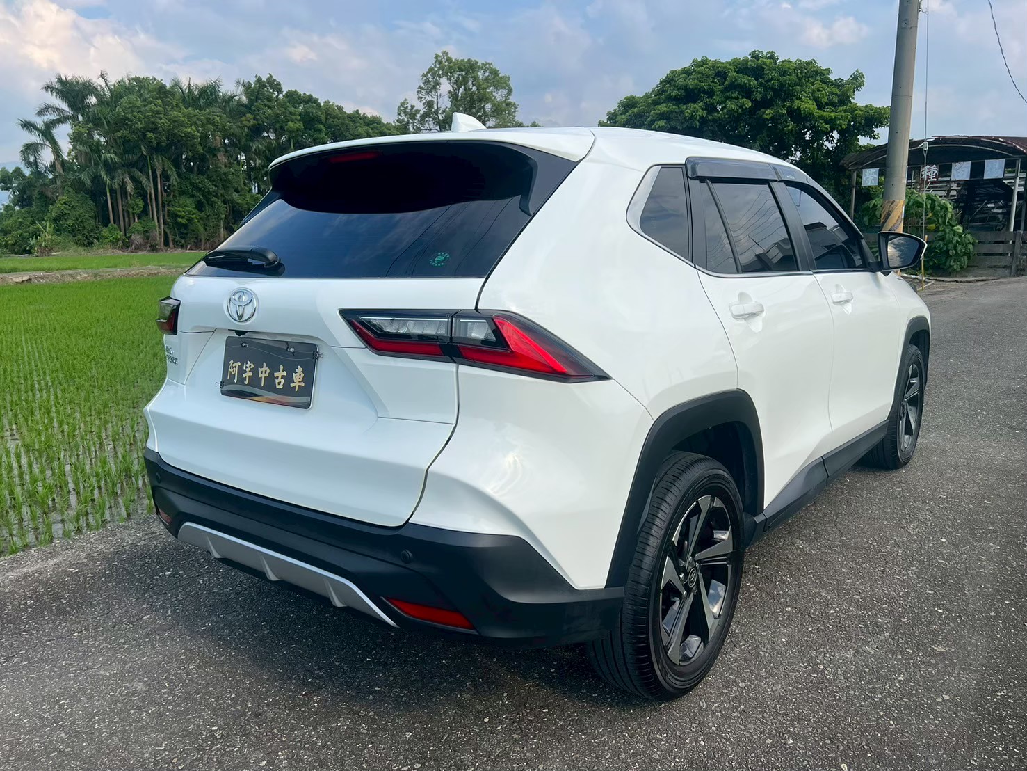 2024年TOYOTA  Yaris Cross 酷動環景版 原版實跑1萬6   第18張相片