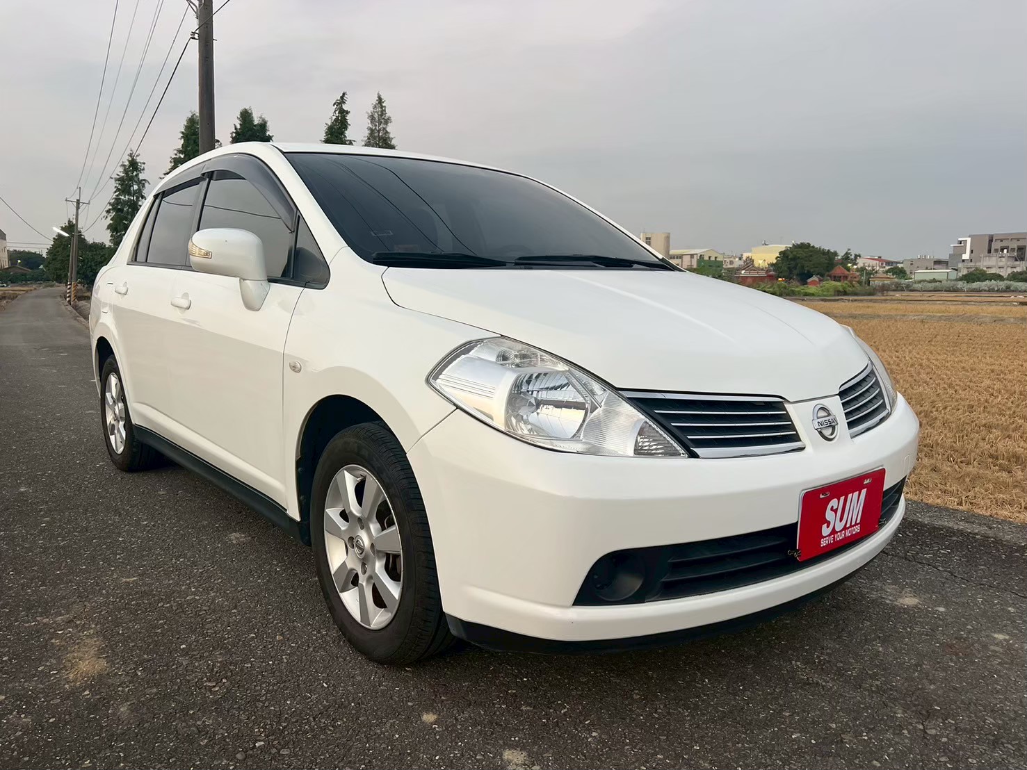 2015年NISSAN  四門Tiida 實跑15萬 優惠17.8萬  第1張相片