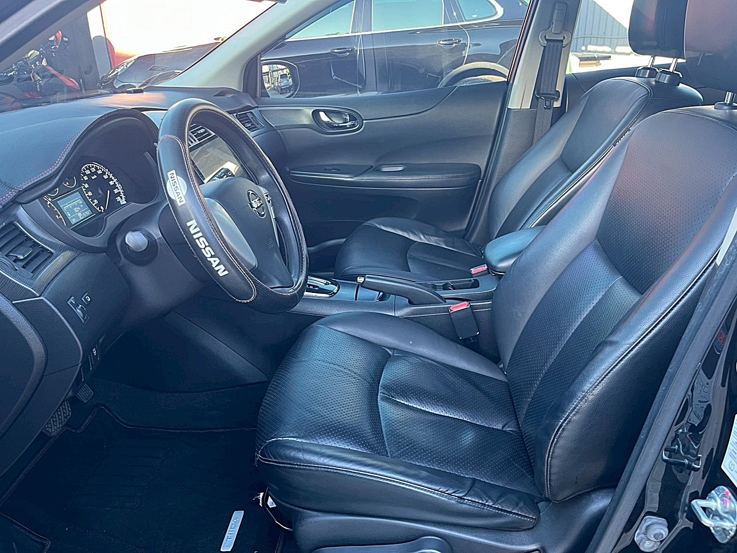 2016 Nissan Tiida 5D  第4張相片