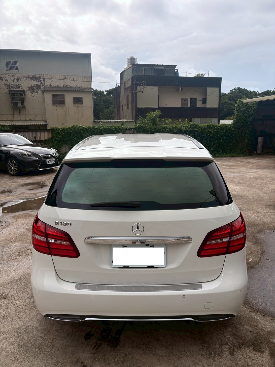 2015 Benz B180 已認證  第4張相片