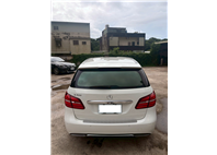 2015 Benz B180 已認證  第4張縮圖
