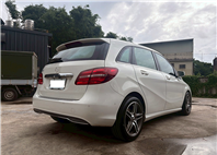 2015 Benz B180 已認證  第5張縮圖