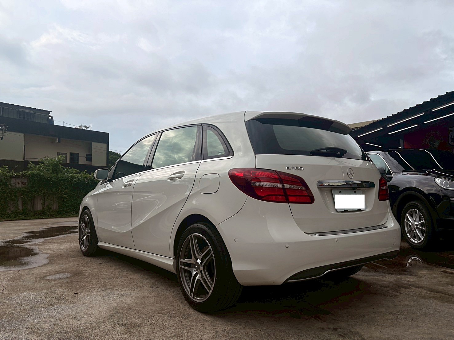 2015 Benz B180 已認證  第6張相片