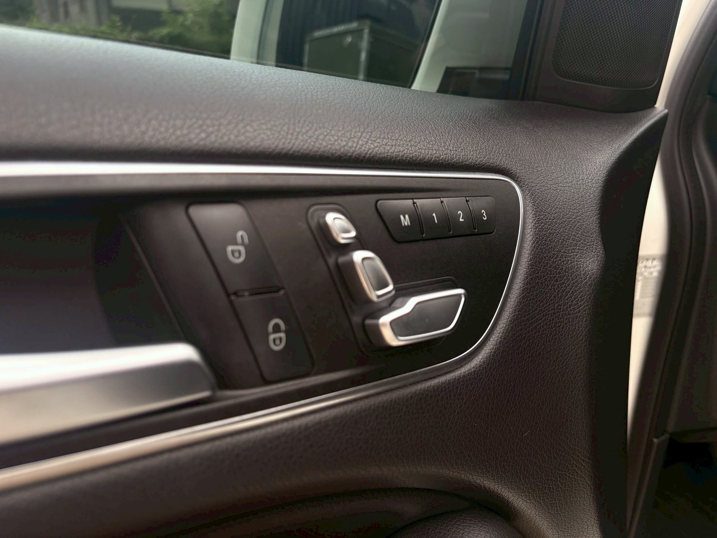 2015 Benz B180 已認證  第10張相片