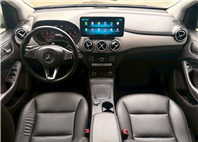 2015 Benz B180 已認證  第13張縮圖