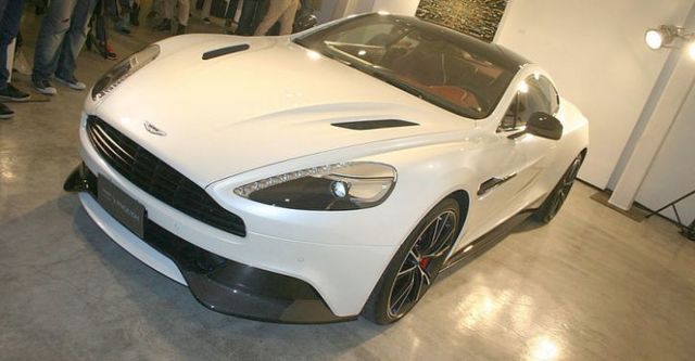 2017 Aston Martin Vanquish 6.0 V12  第1張相片