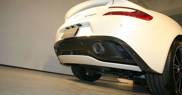 2017 Aston Martin Vanquish 6.0 V12  第3張相片