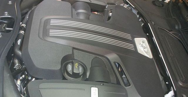 2017 Bentley Flying Spur 4.0 V8  第5張相片