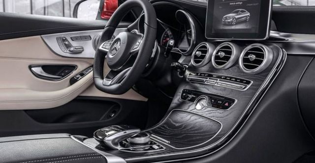 2017 M-Benz C-Class Coupe C180  第10張相片