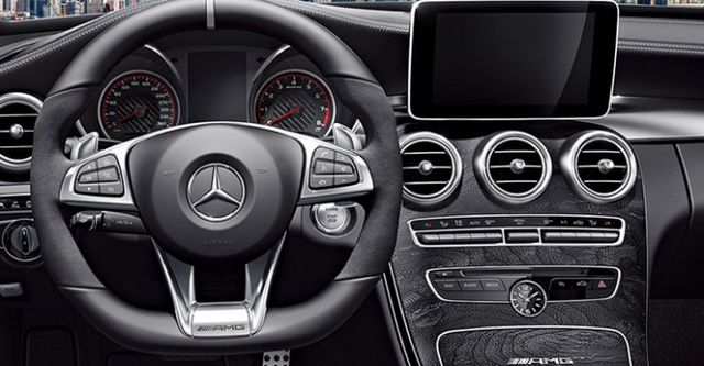 2017 M-Benz C-Class Sedan AMG C63  第10張相片