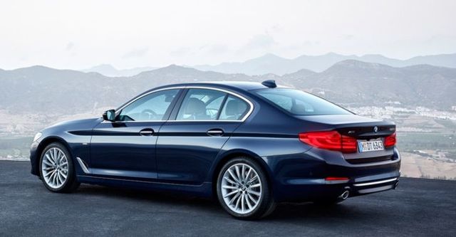 2017 BMW 5-Series Sedan(NEW) 520d  第2張相片