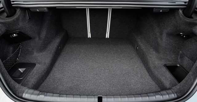 2017 BMW 5-Series Sedan(NEW) 520d  第9張相片