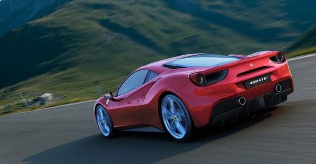 2017 Ferrari 488 GTB V8  第7張相片