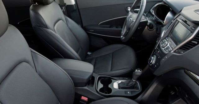 2017 Hyundai Santa Fe 2.4首席款  第7張相片