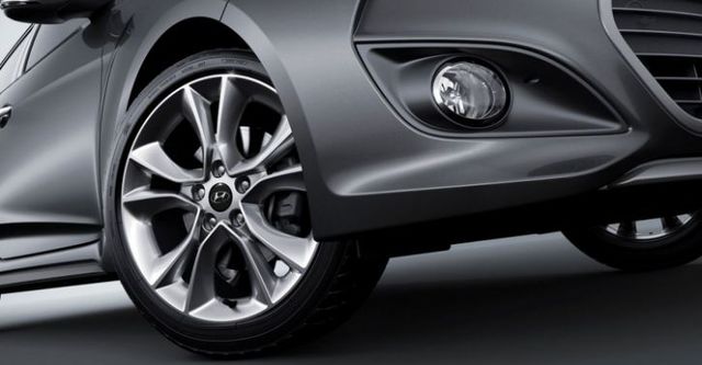 2017 Hyundai Veloster 1.6 Turbo旗艦款  第3張相片