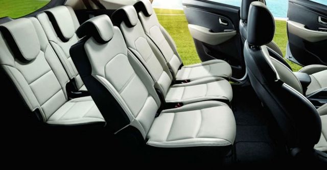 2017 Kia Carens 旗艦版(七人座客車)  第10張相片