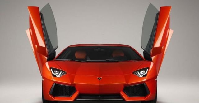 2017 Lamborghini Aventador LP 700-4  第2張相片