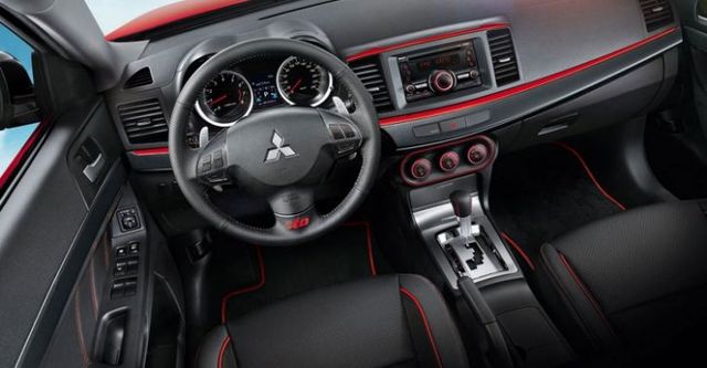 2017 Mitsubishi Lancer iO 2.0炫動型  第5張相片