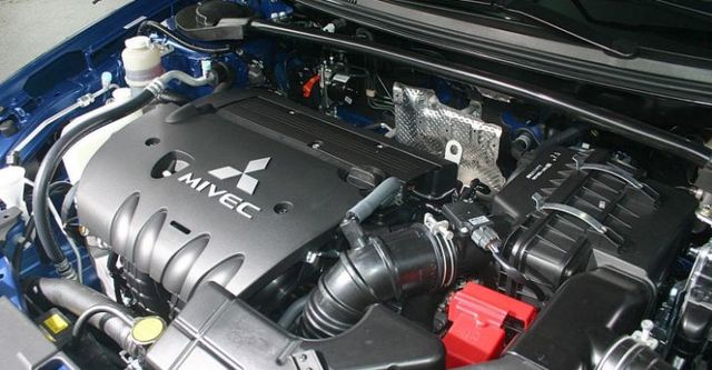 2017 Mitsubishi Lancer iO 2.0炫動型  第6張相片