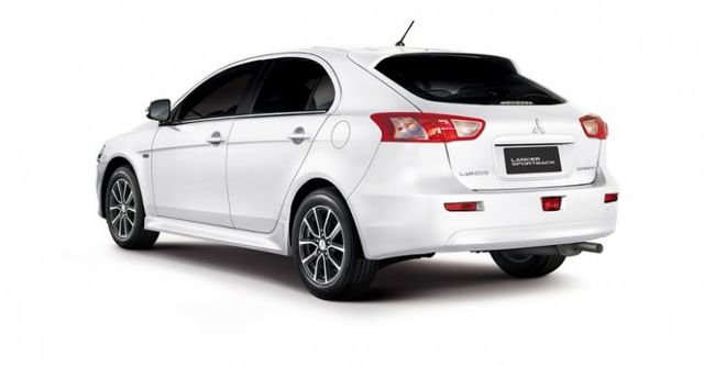 2017 Mitsubishi Lancer Sportback 1.8  第2張相片