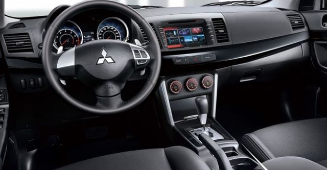 2017 Mitsubishi Lancer Sportback 1.8  第6張相片