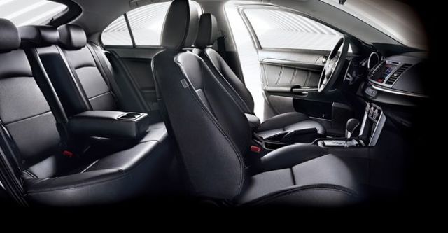 2017 Mitsubishi Lancer Sportback 1.8  第10張相片