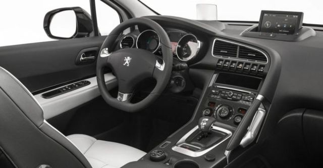 2017 Peugeot 3008 1.6 BlueHDi Premium  第8張相片