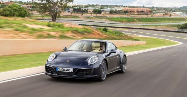 2017 Porsche 911 Carrera 4 S Coupe  第3張相片