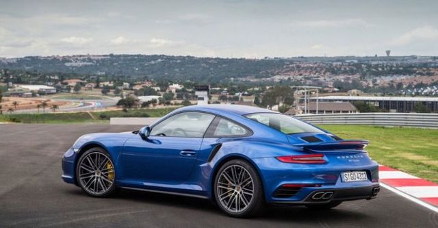 2017 Porsche 911 Turbo Coupe  第6張相片