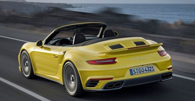 2017 Porsche 911 Turbo S Cabriolet  第2張相片
