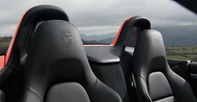 2017 Porsche Boxster 2.0  第8張相片