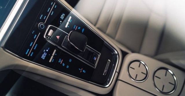2017 Porsche Panamera 4 S  第9張相片