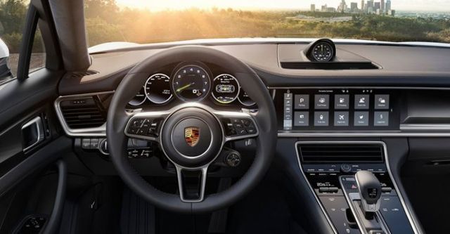 2017 Porsche Panamera V6  第10張相片