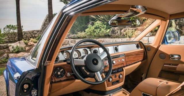 2017 Rolls-Royce Phantom Coupe 6.75 V12  第9張相片