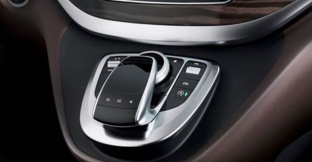 2017 M-Benz V-Class V250d Avantgarde  第10張相片