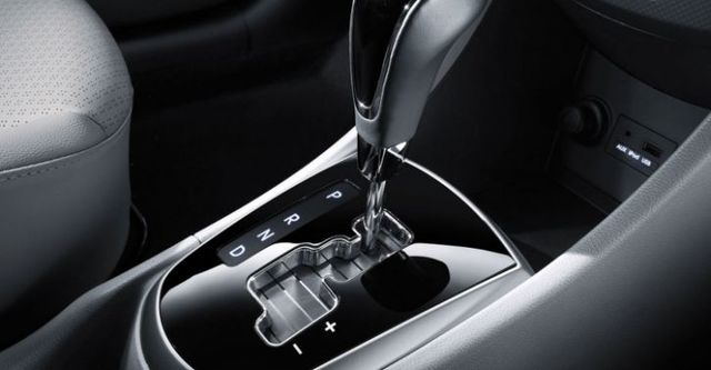 2017 Hyundai Verna 1.6尊爵型時尚款  第6張相片