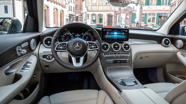 2020 M-Benz GLC 220d  第6張相片