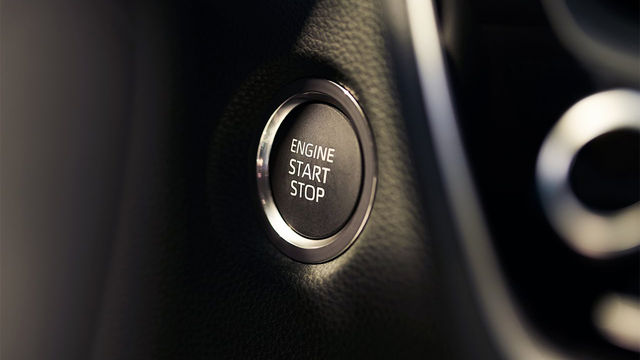 2020 Toyota Auris 2.0尊爵版  第8張相片