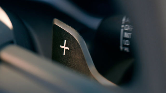 2020 Toyota Auris 2.0旗艦版  第9張相片