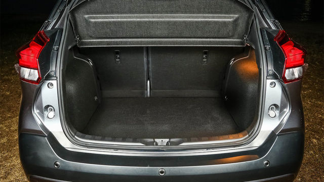 2020 Nissan Kicks 1.5豪華版  第10張相片