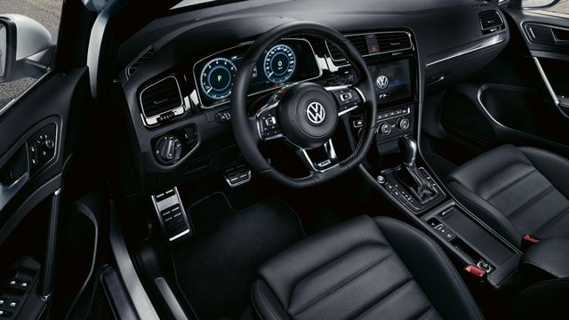 2020 Volkswagen Golf 280 TSI R-Line  第8張相片